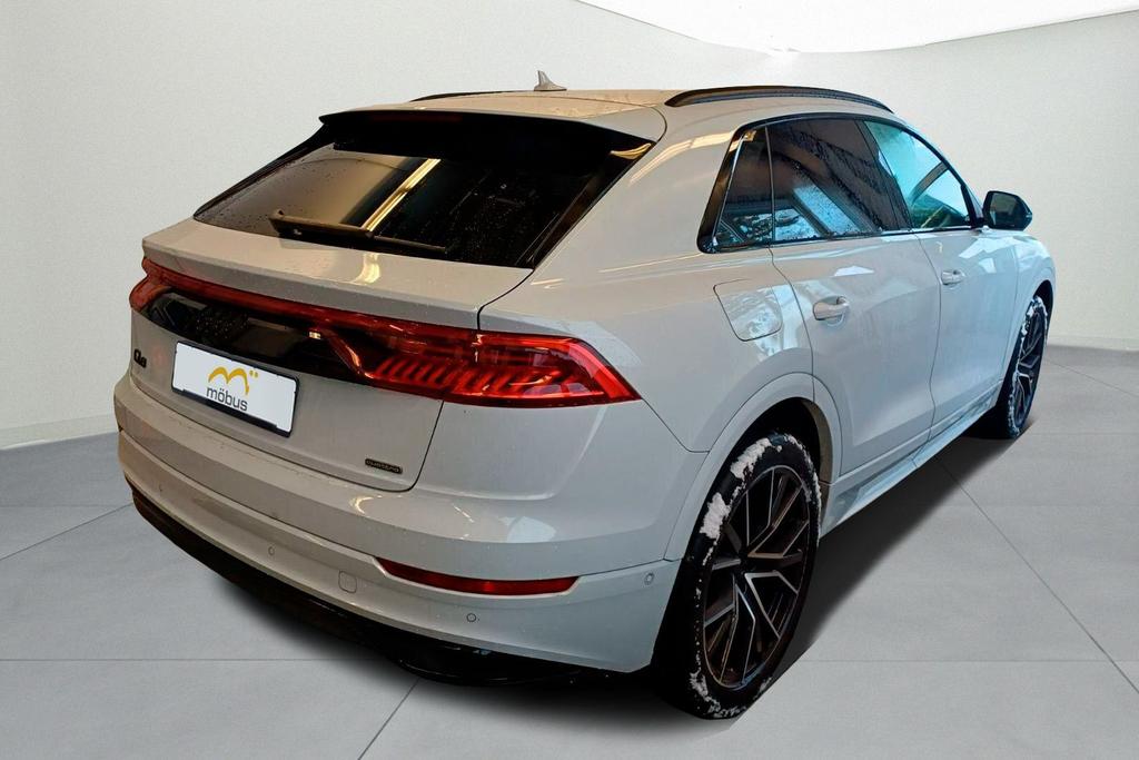 Audi Q8 2022