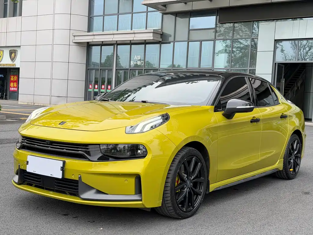Lynk & Co 03 2022
