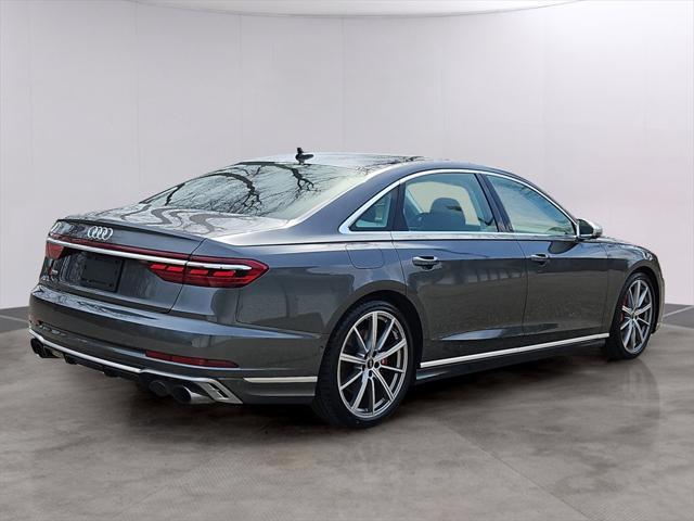 Audi S8 2022