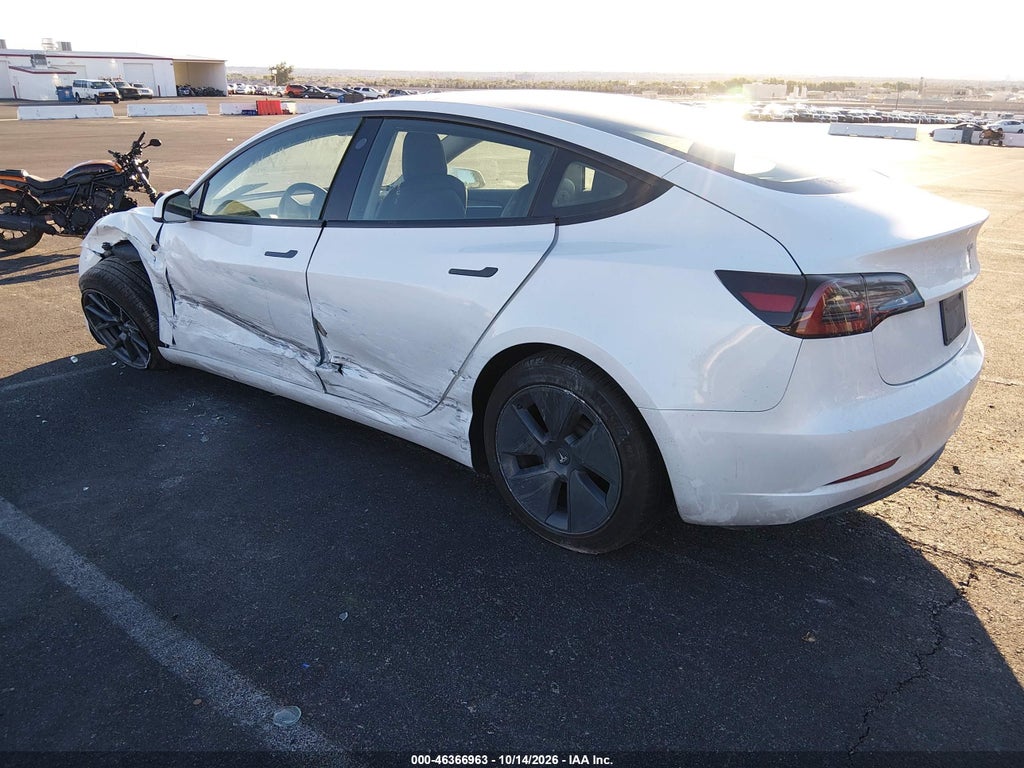 Tesla Model 3 2023
