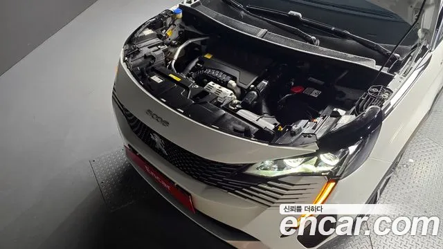 Peugeot 5008 2022