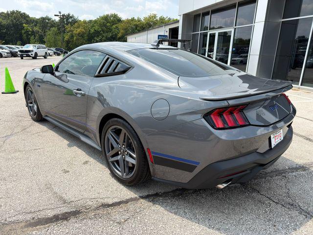 Ford Mustang 2024