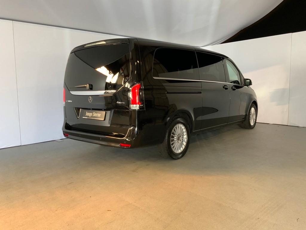 Mercedes-Benz V 300 2024