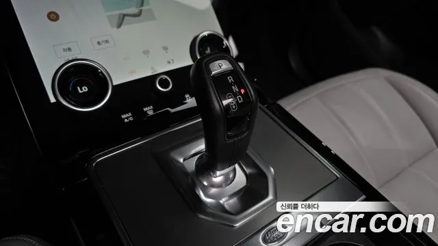 Land Rover Range Rover Evoque 2022