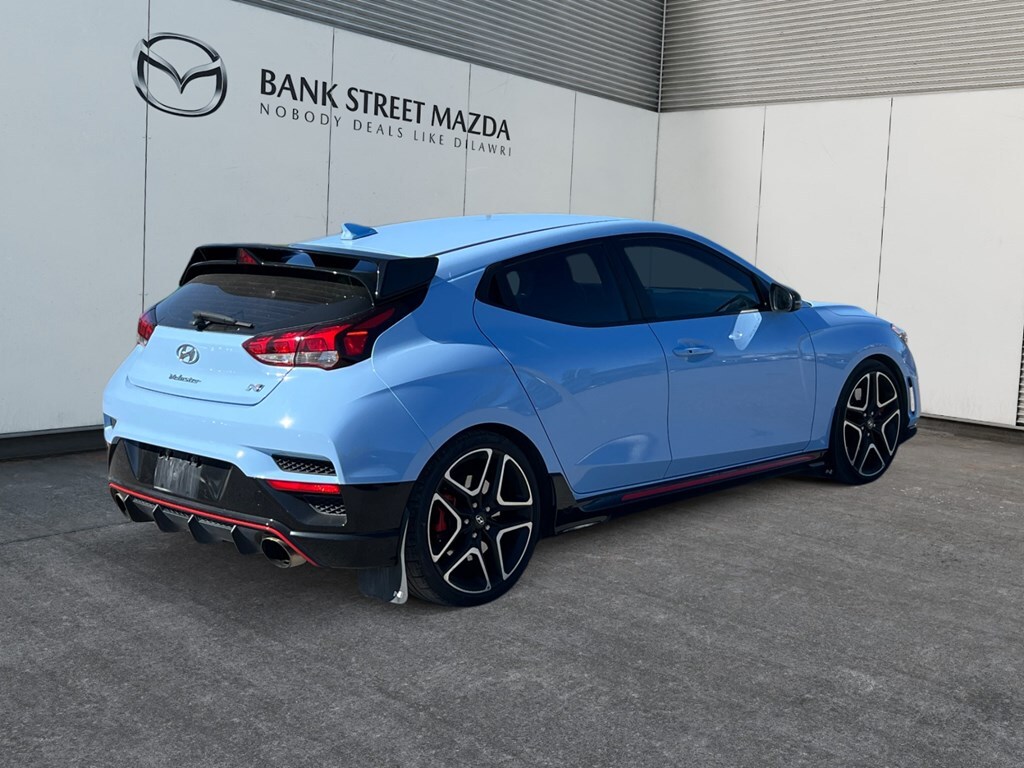 Hyundai Veloster 2022