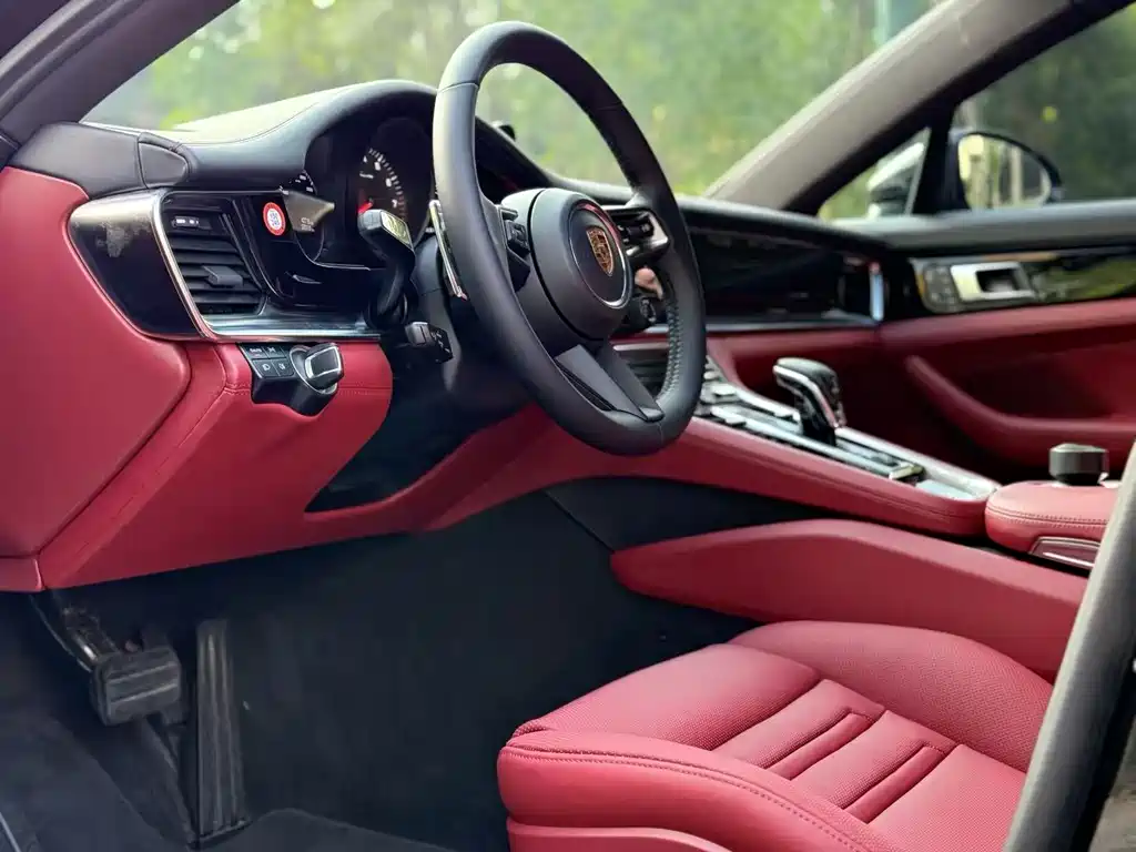 Porsche Panamera 2022