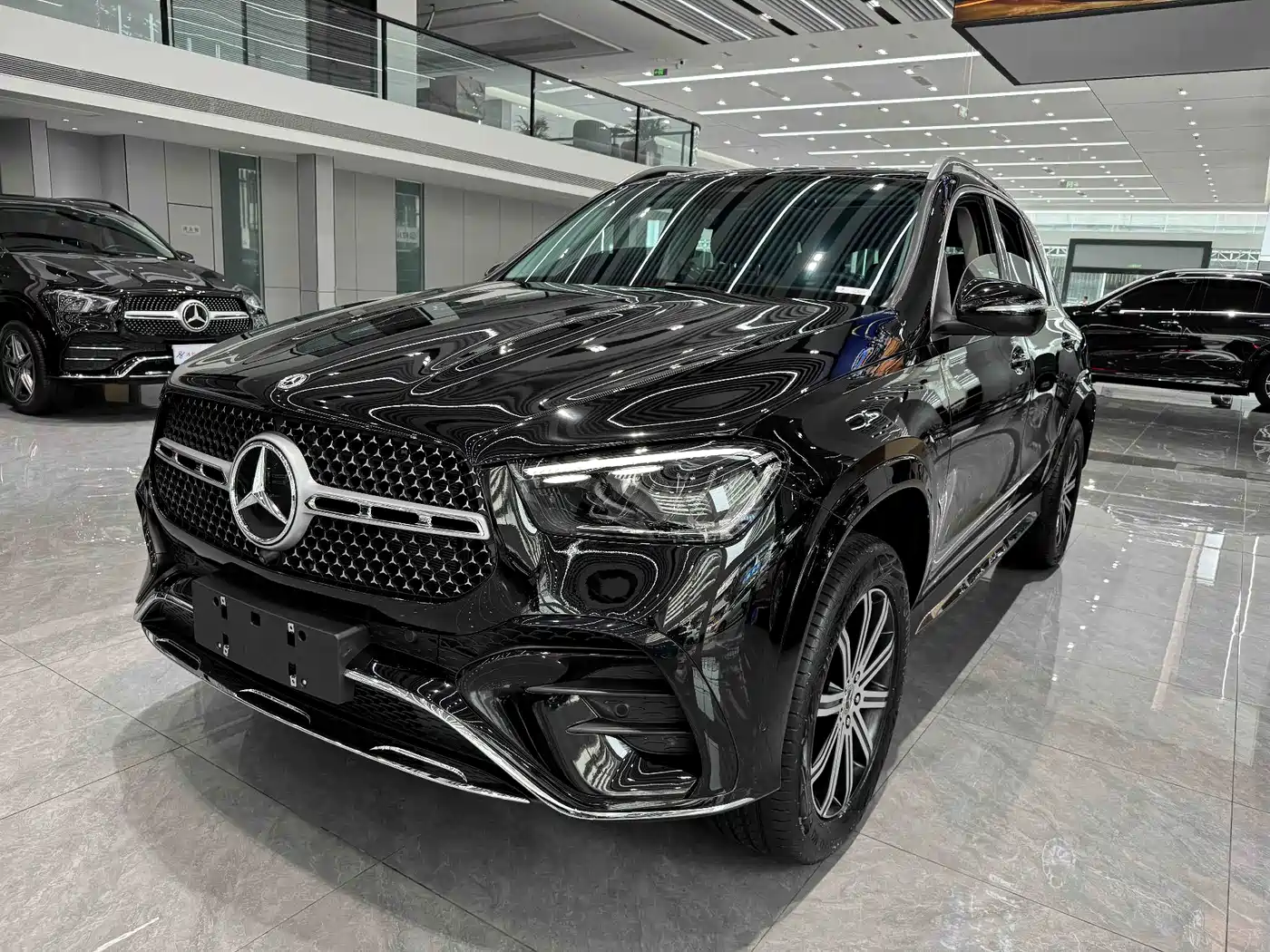 Mercedes-Benz GLE 2025