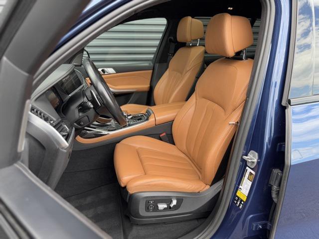 BMW X7 2021