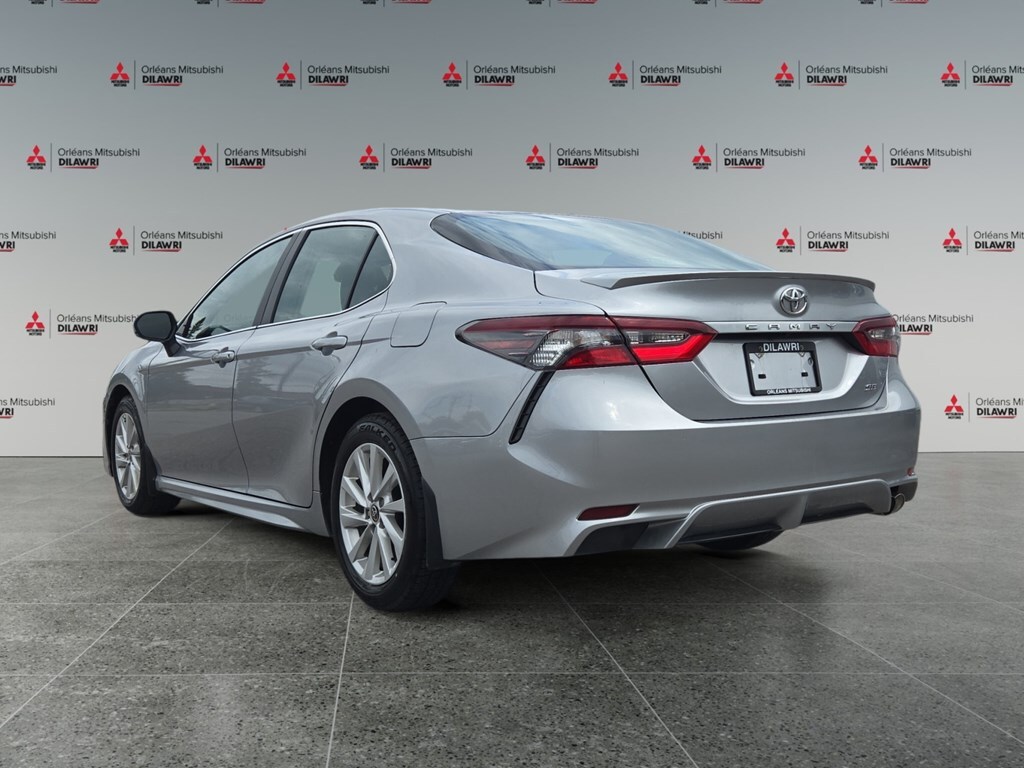 Toyota Camry 2024
