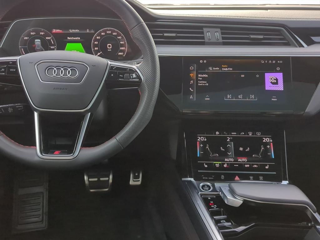 Audi Q8 e-tron 2023
