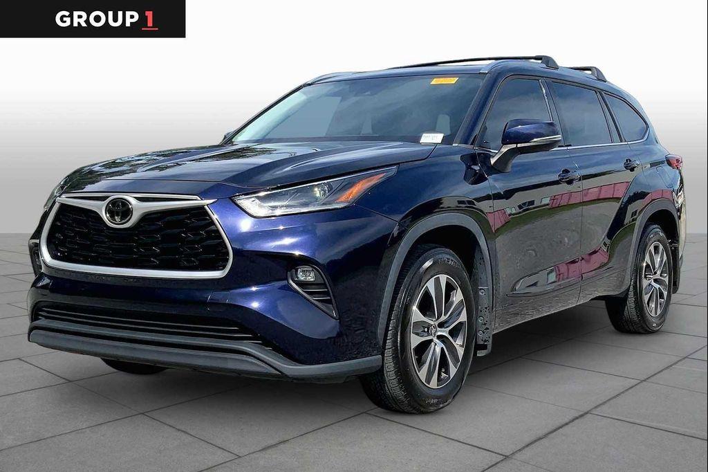 Toyota Highlander 2021