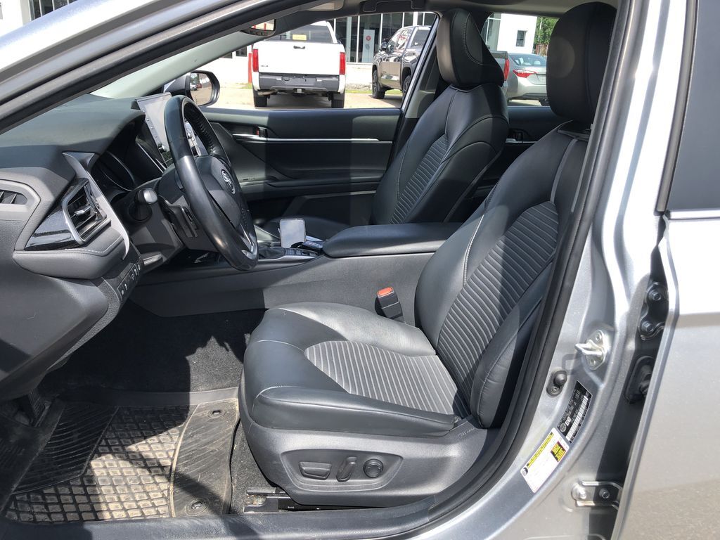 Toyota Camry 2021