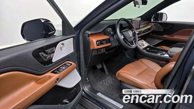 Lincoln Aviator 2023