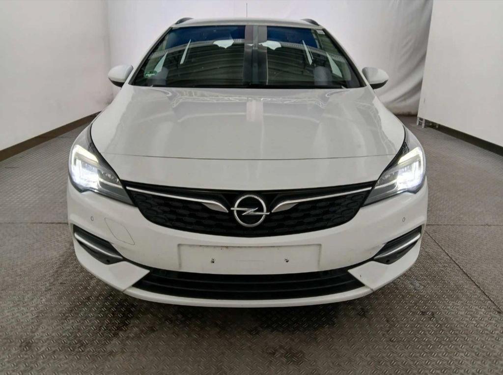 Opel Astra 2021