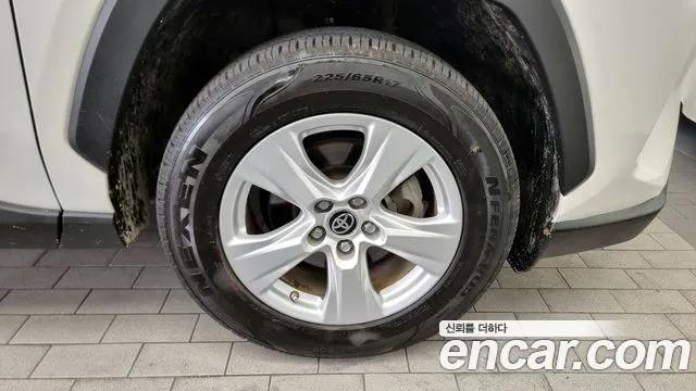 Toyota RAV4 2021