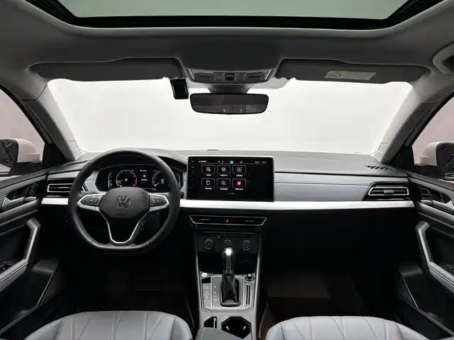 Volkswagen Lavida 2024