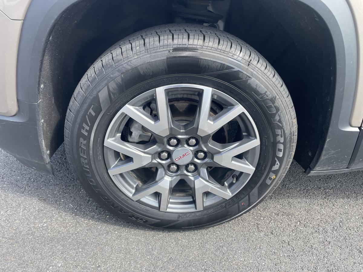 GMC Acadia 2023
