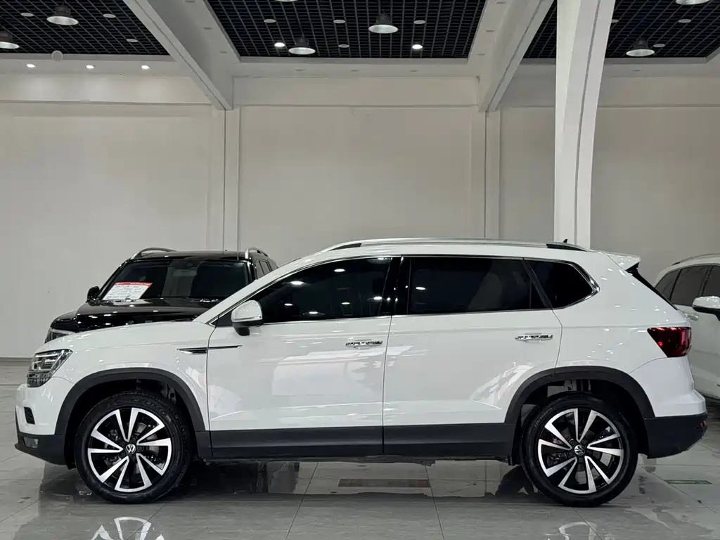 Volkswagen Tharu 2021