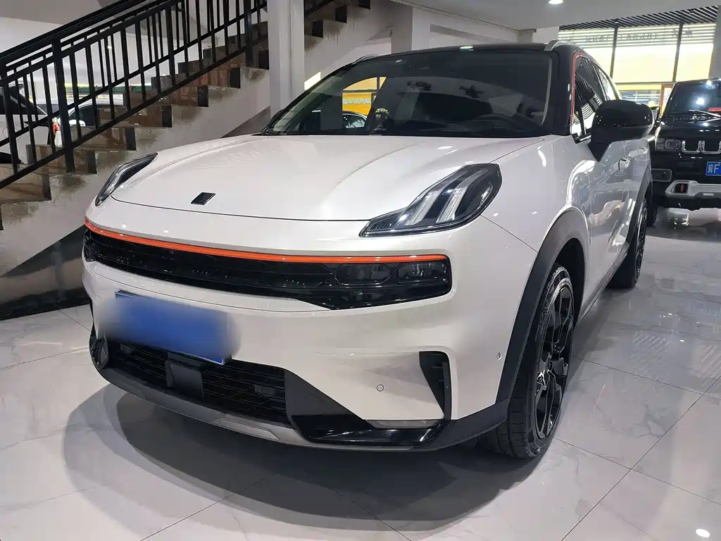 Lynk & Co 06 2021