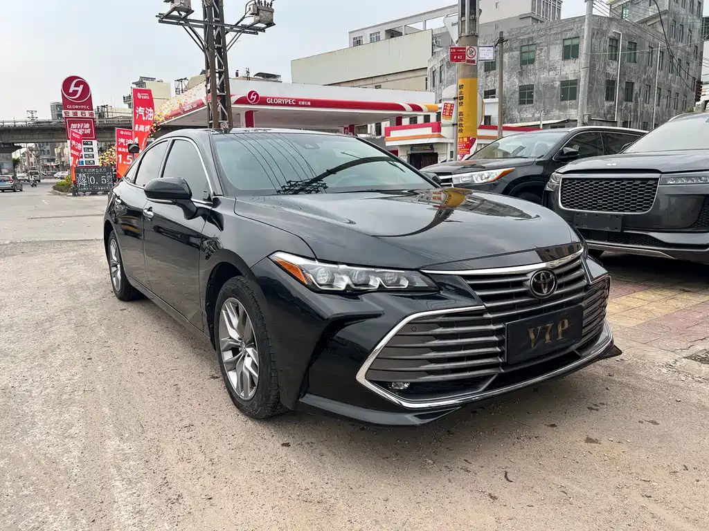 Toyota Avalon 2021