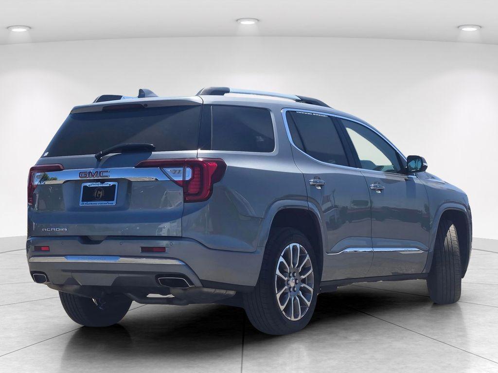 GMC Acadia 2023