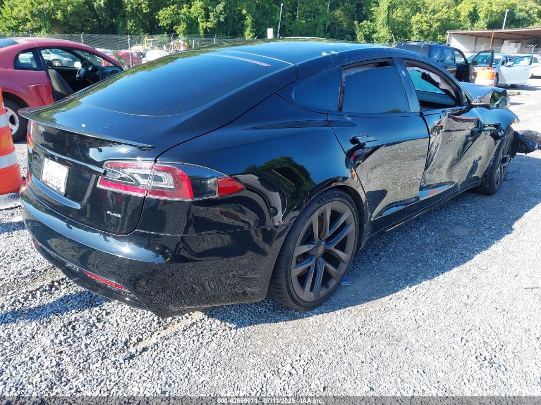 Tesla Model S 2021