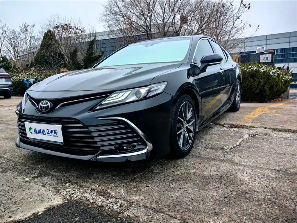Toyota Camry 2024