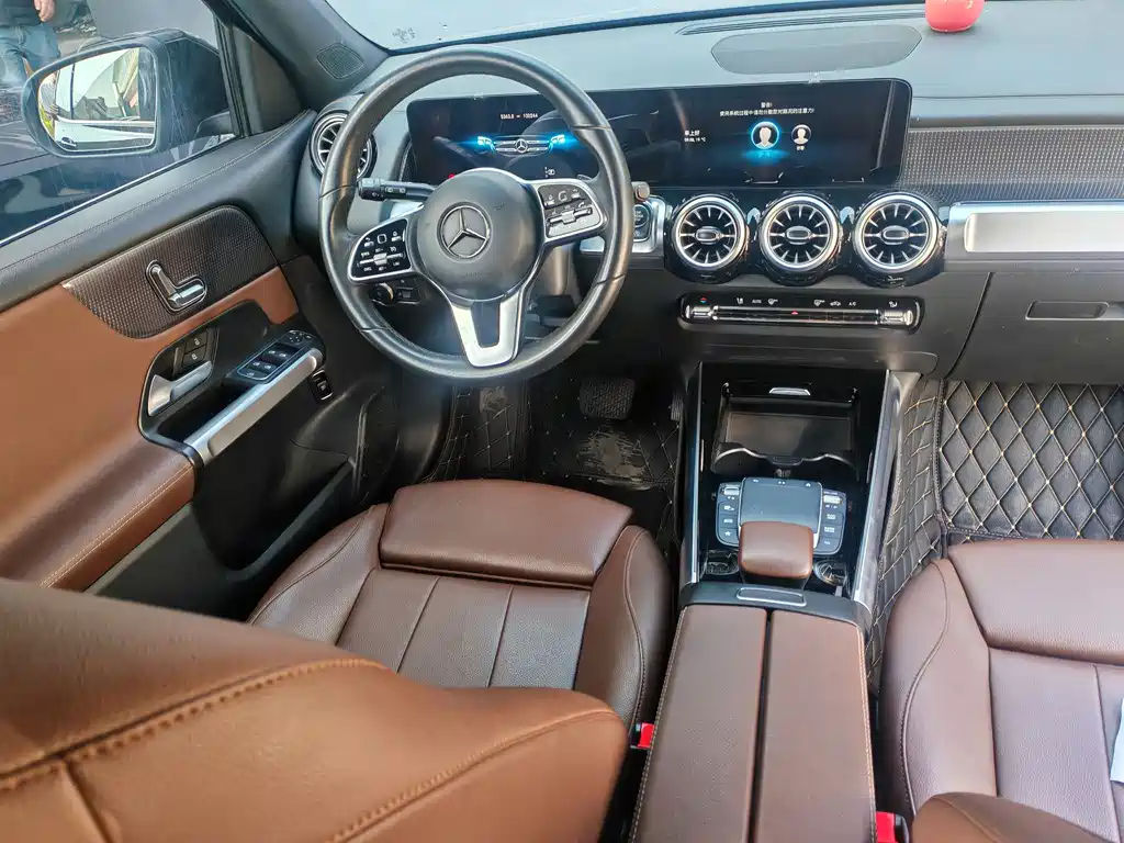 Mercedes-Benz GLB 2022
