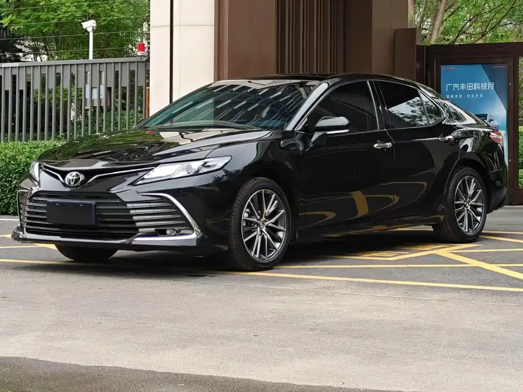 Toyota Camry 2023