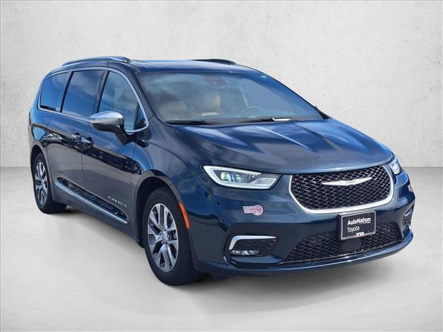Chrysler Pacifica 2023