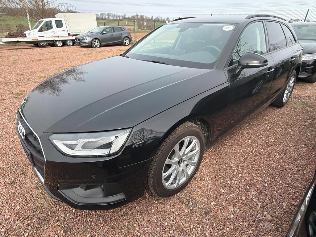 Audi A4 2022