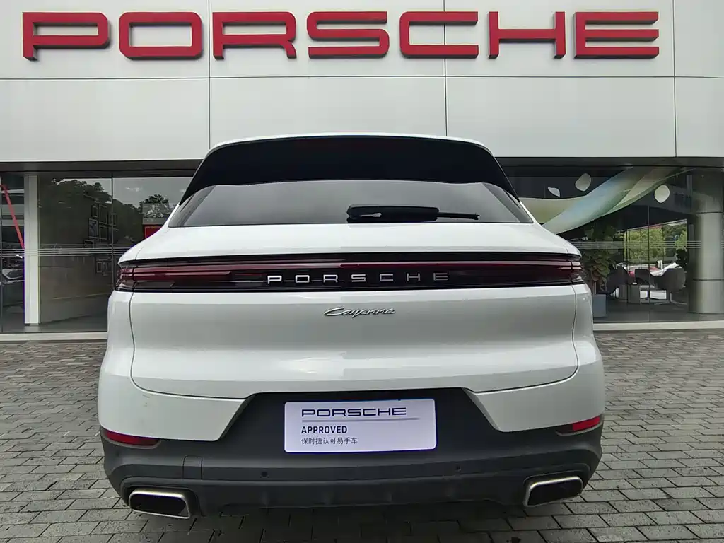 Porsche Cayenne 2024