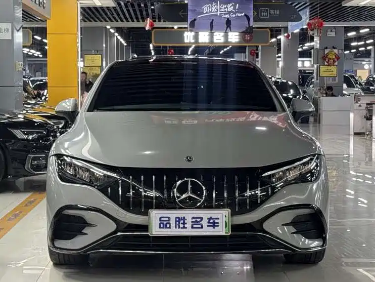 Mercedes-Benz EQE 2023