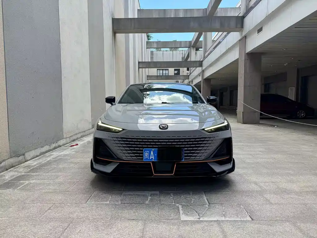 Changan UNI-V 2023