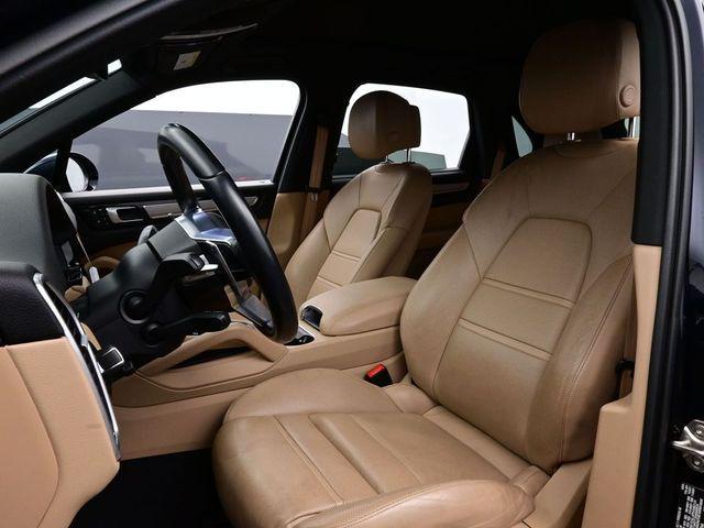 Porsche Cayenne 2023