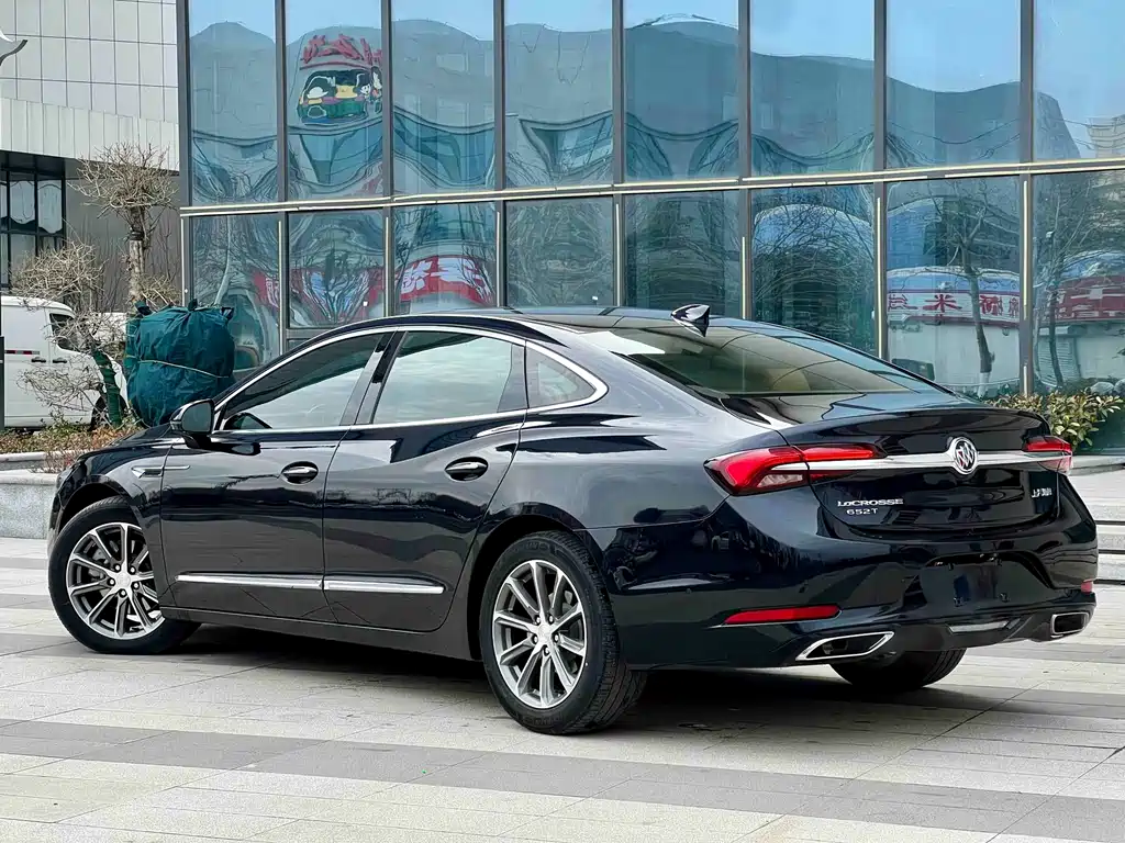Buick LaCrosse 2021