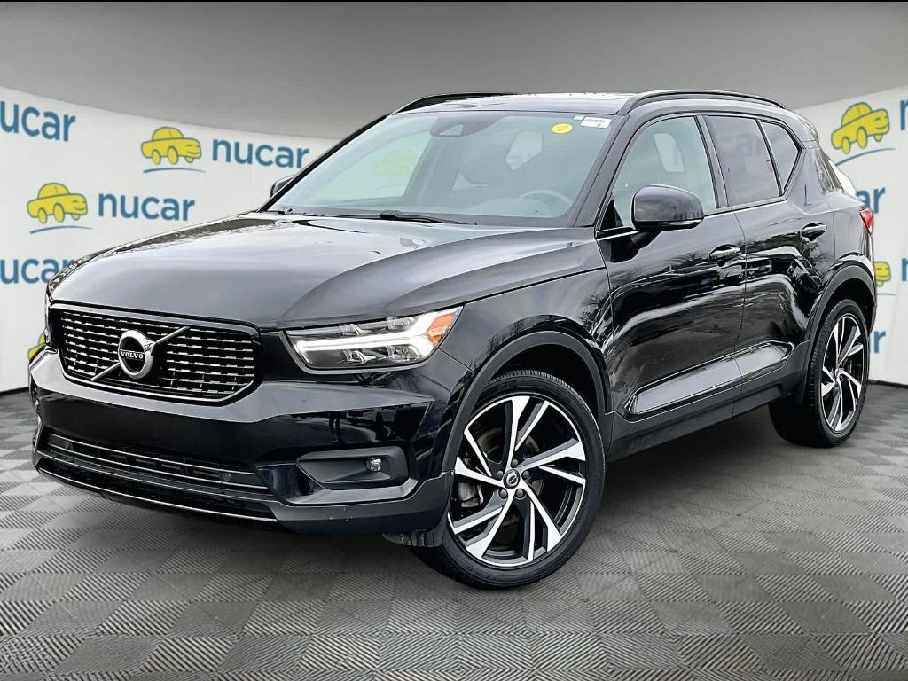 Volvo XC40 2021
