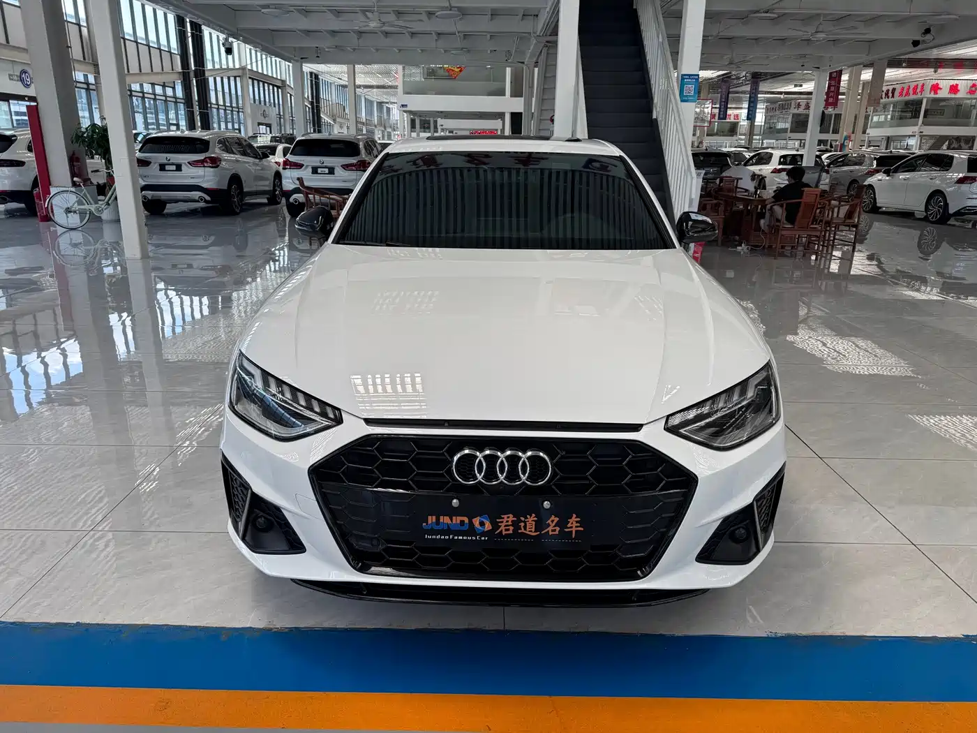 Audi A4 2025