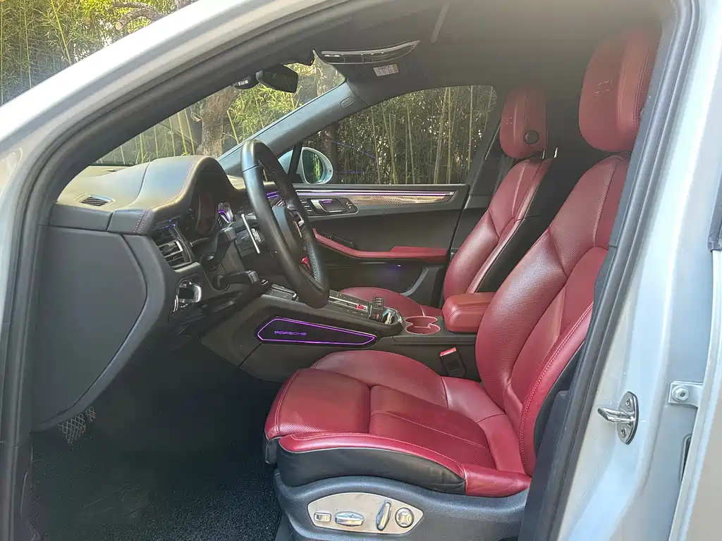 Porsche Macan 2022