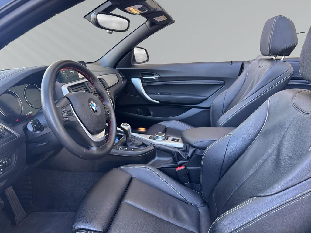BMW 218 2021