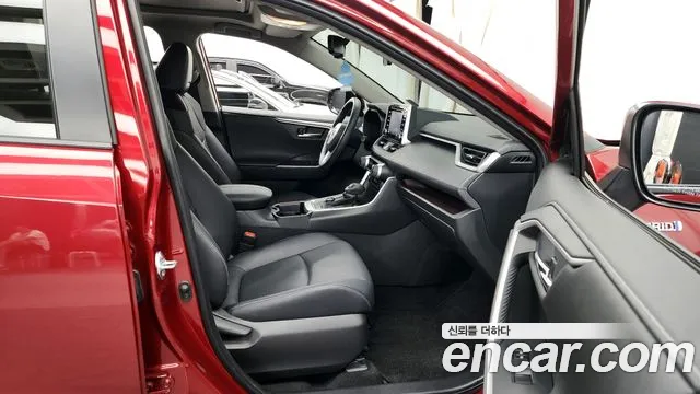 Toyota RAV4 2021