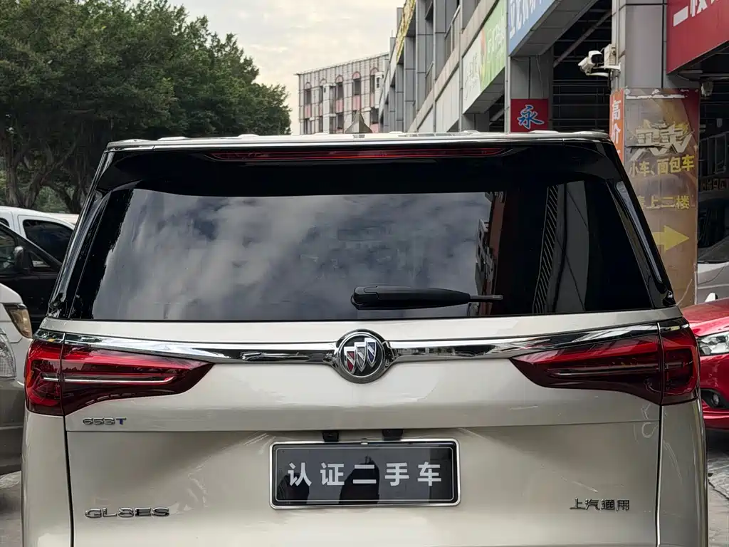 Buick GL8 2022