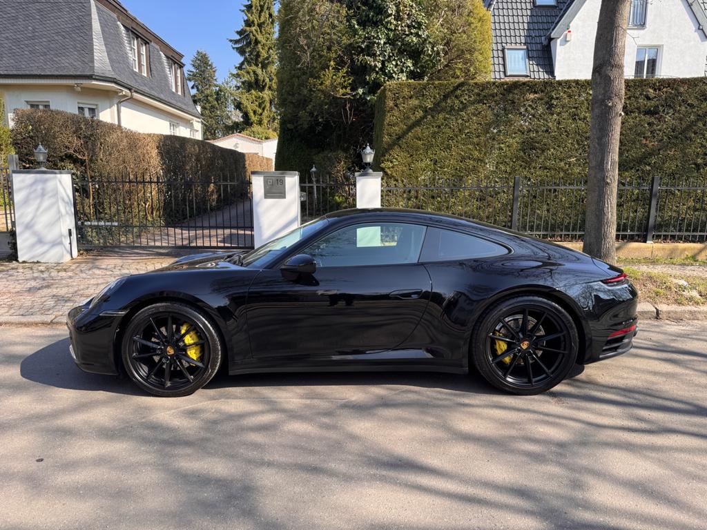 Porsche 992 2021