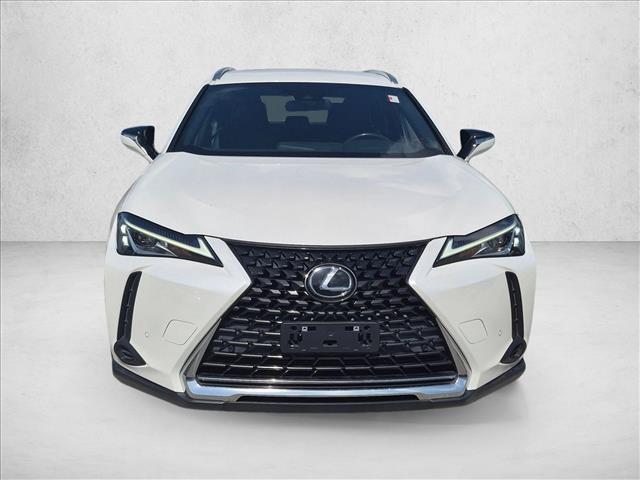 Lexus UX 2022