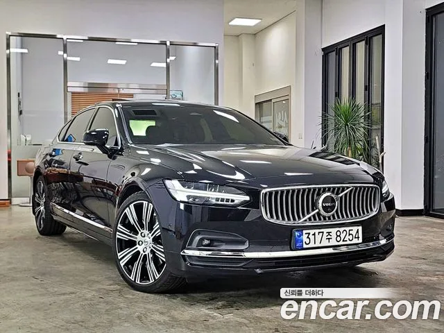 Volvo S90 2023