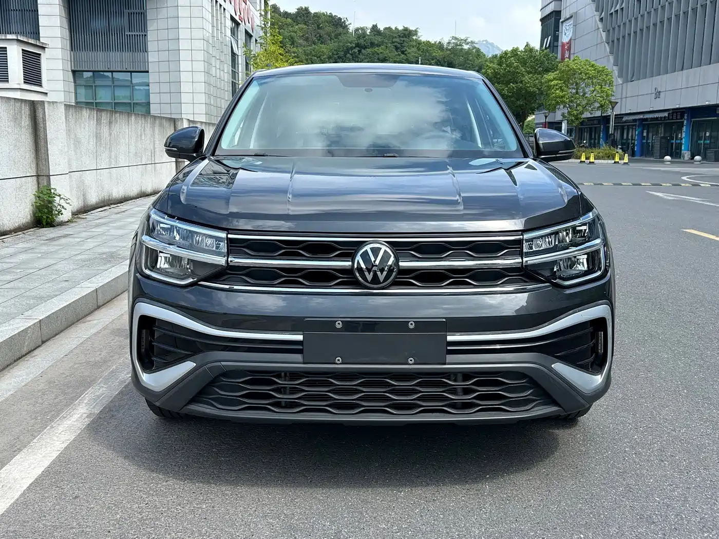 Volkswagen Tharu 2023