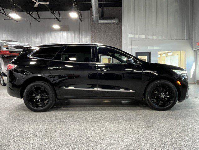 Buick Enclave 2023