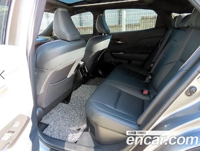 Toyota Crown 2024