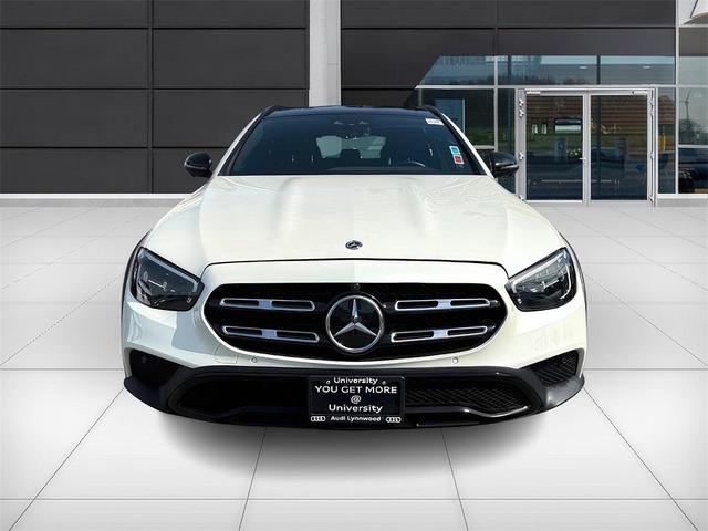Mercedes-Benz E-Класс 2022