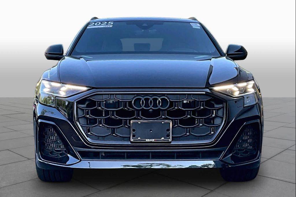 Audi SQ8 2025